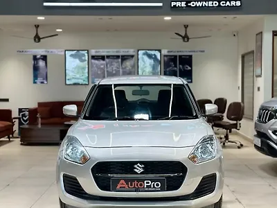 2022 Maruti Suzuki Swift VXi [2021-2023] 1