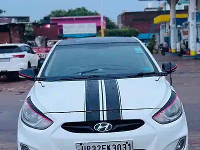 2012 हुंडई वरना फ़्लूइडिक 1.4 vtvt 1