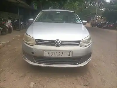 2011 फ़ॉक्सवैगन वेंटो हाईलाइन पेट्रोल 1