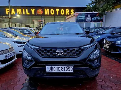 2022 Tata Safari XT Plus 1