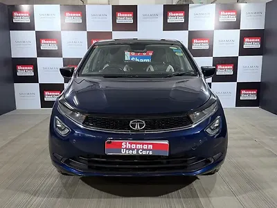 2023 Tata Altroz XZ Plus (S) 1