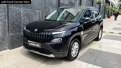 2025 Skoda Kylaq Signature Plus Petrol Turbo Automatic (TC) 1