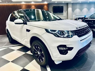 2017 Land Rover Discovery Sport HSE Petrol 7-Seater 1