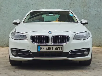 2014 BMW 5-Series 520d Luxury Line 1