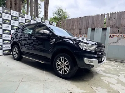 2018 Ford Endeavour Titanium 3.2 4x4 AT 1 2018 Ford Endeavour Titanium 3.2 4x4 AT 1