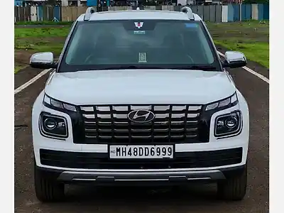 2024 हुंडई वेन्यू SX 1.2 पेट्रोल एमटी नाइट इडिशन 1
