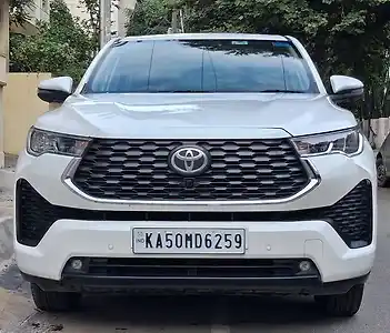 2024 टोयोटा इनोवा हायक्रॉस VX (O) Hybrid (Electric + Petrol) Automatic (e-CVT) 7 STR 1 2024 टोयोटा इनोवा हायक्रॉस VX (O) Hybrid (Electric + Petrol) Automatic (e-CVT) 7 STR 1
