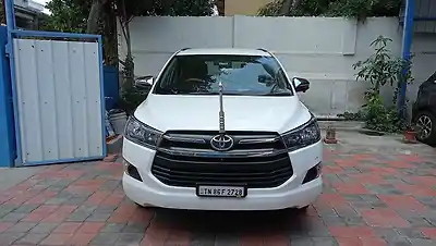 2018 टोयोटा इनोवा क्रिस्टा 2.8 G AT 1 2018 टोयोटा इनोवा क्रिस्टा 2.8 G AT 1