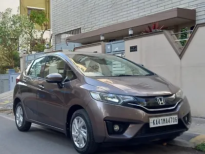2016 Honda Jazz V AT Petrol