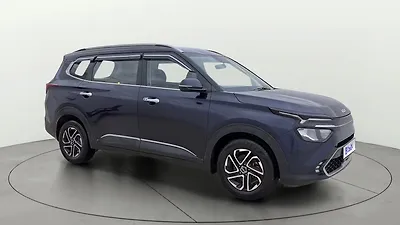 2022 Kia Carens Prestige Plus 1.4 Petrol MT 7 STR 1 2022 Kia Carens Prestige Plus 1.4 Petrol MT 7 STR 1