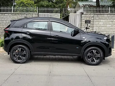 2024 Tata Nexon EV Empowered Plus Long Range