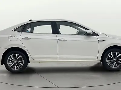 2022 Skoda Slavia Style 1.0L TSI AT