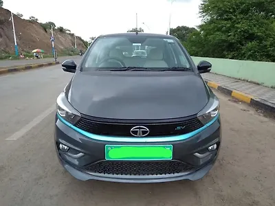 2023 Tata Tiago EV XZ Plus Tech LUX Long Range [2022-2025] 1
