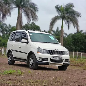 2013 Mahindra Xylo E4 ABS BS-III 1 2013 Mahindra Xylo E4 ABS BS-III 1