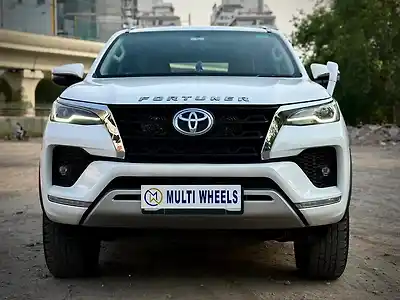 2023 टोयोटा फ़ॉर्च्यूनर 4x2 2WD Diesel 2.8L Turbo Automatic 1