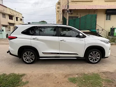 2024 Toyota Innova Hycross ZX Hybrid (Electric + Petrol) Automatic (e-CVT) 7 STR