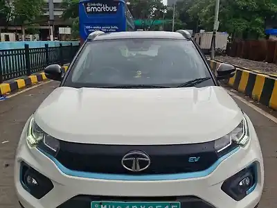 2022 टाटा नेक्सन ईवी xz प्लस 1 2022 टाटा नेक्सन ईवी xz प्लस 1