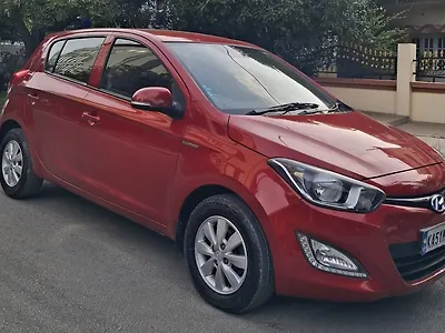 2013 Hyundai i20 Sportz (AT) 1.4