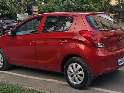 2013 Hyundai i20 Sportz (AT) 1.4