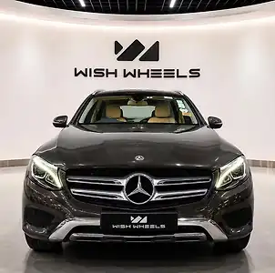 2017 Mercedes-Benz GLC 220 d Progressive 1