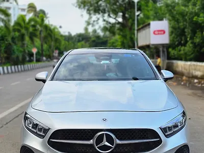 2024 Mercedes-Benz A-Class Limousine 200d 1