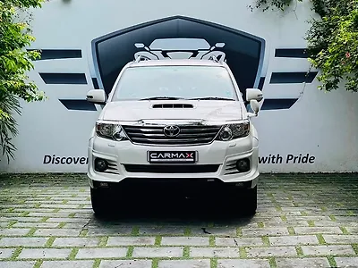 2015 Toyota Fortuner 3.0 4x2 AT 1