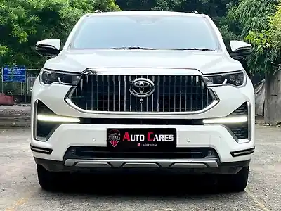 2026 टोयोटा इनोवा हायक्रॉस ZX (O) Hybrid (Electric + Petrol) Automatic (e-CVT) 7 STR 1