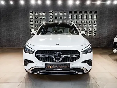 2025 Mercedes-Benz GLA 200 1