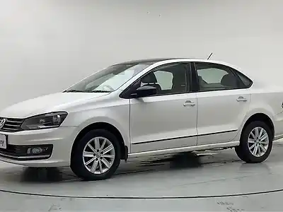 2015 फ़ॉक्सवैगन वेंटो हाईलाइन पेट्रोल 1
