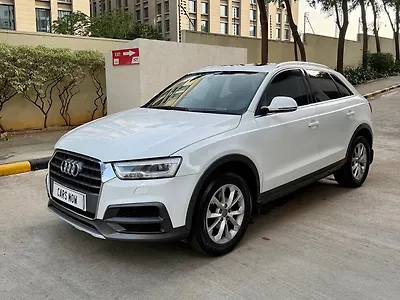 2017 Audi Q3 30 TFSI Premium 1
