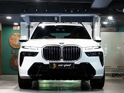 2024 बीएमडब्ल्यू x7 एक्सड्राइव40i एम स्पोर्ट 1
