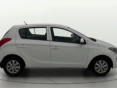 2013 Hyundai i20 Sportz 1.4 CRDI
