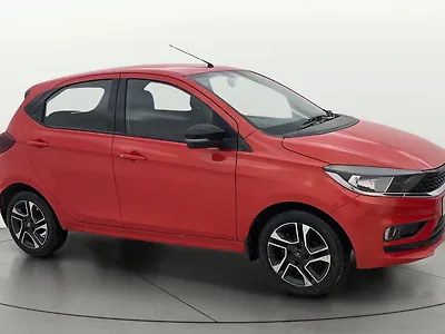 2020 Tata Tiago Revotron XZA Plus 1