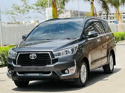 2018 Toyota Innova Crysta 2.4 V Diesel 1
