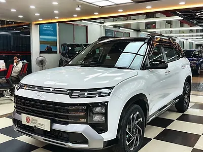 2025 Hyundai Alcazar Signature 1.5 Petrol DCT 7STR