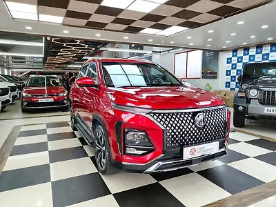 2024 MG Hector Plus Sharp Pro 1.5 Turbo Petrol CVT 6 STR
