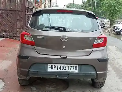 2019 टाटा टियागो रेवोट्रॉन XZA 1