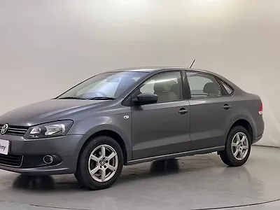 2014 Volkswagen Vento Highline Diesel 1