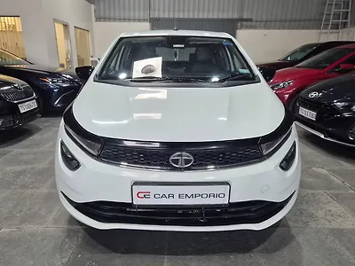 2022 Tata Altroz XZ Petrol [2020-2023] 1