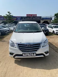 2007 Toyota Innova 2.5 G 7 STR BS-III 1 2007 Toyota Innova 2.5 G 7 STR BS-III 1