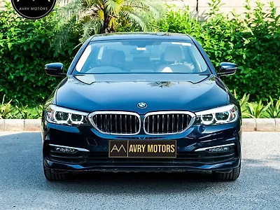 2019 BMW 5-Series 520d Sport Line 1