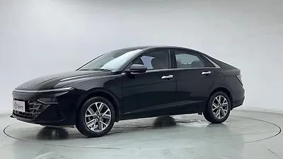 2023 Hyundai Verna SX (O) Petrol 1.5L Manual 1 2023 Hyundai Verna SX (O) Petrol 1.5L Manual 1