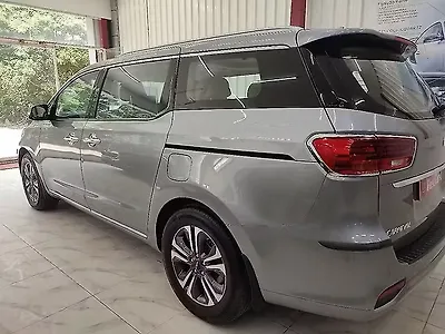2023 Kia Carnival Limousine Plus 7 STR