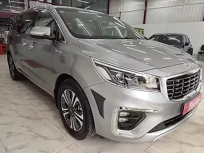 2023 Kia Carnival Limousine Plus 7 STR