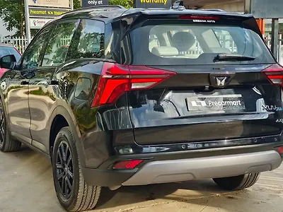 2025 Mahindra Old Generation XUV700 AX7 Luxury Pack 2WD Diesel 2.2L Turbo Automatic 6 STR