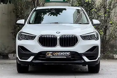 2020 बीएमडब्ल्यू X1 एसड्राइव20i एक्सलाइन 1