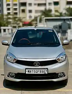 2018 टाटा टियागो रेवोट्रॉन xz प्लस 1 2018 टाटा टियागो रेवोट्रॉन xz प्लस 1