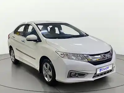 2015 होंडा सिटी वी 1
