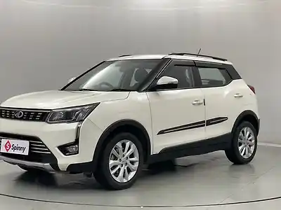 2022 महिंद्रा XUV300 w8 1.2 पेट्रोल 1