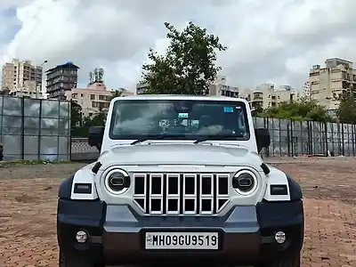 2025 महिंद्रा थार रॉक्स AX7 L 2WD Petrol 2.0L Turbo Automatic 1